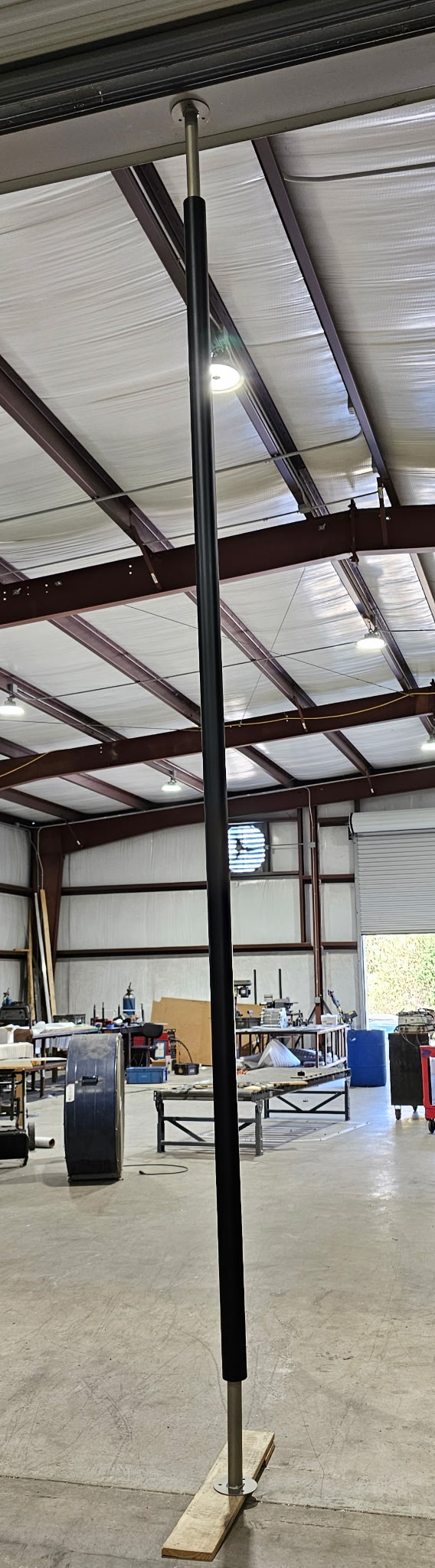 6652937383956378260 Custom metal bar divider testing by Alabama Metal Art.